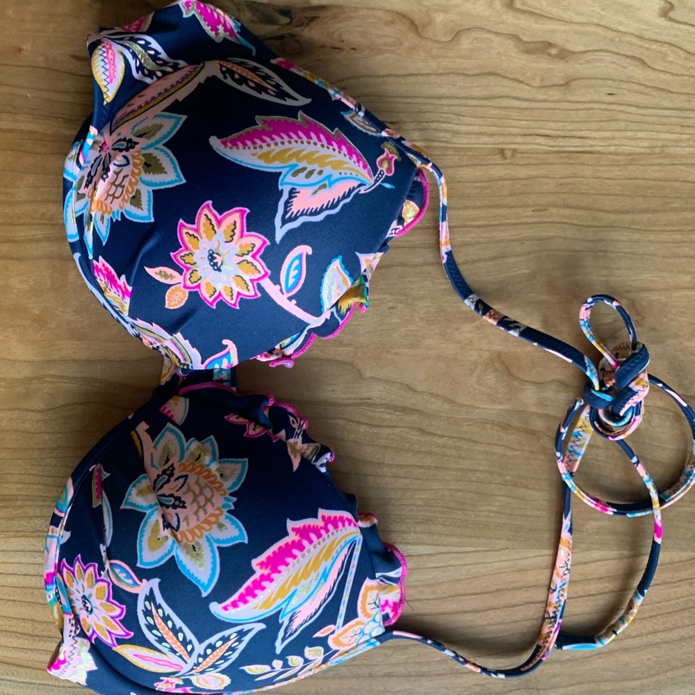 Shade & Shore Bikini Top